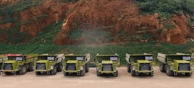 歷史性突破！中國(guó)兵工巨型無(wú)人礦車亮相，首次斬獲歐洲大把訂單