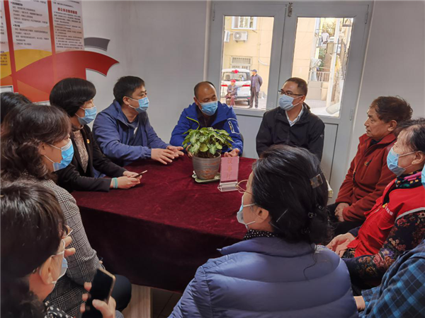 市北區(qū)即墨路街道“中青班”進網(wǎng)格，服務(wù)群眾“零距離”